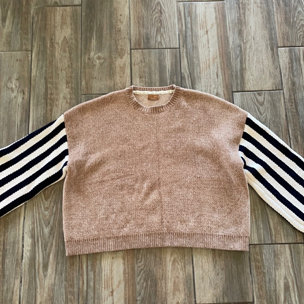 POL sweater